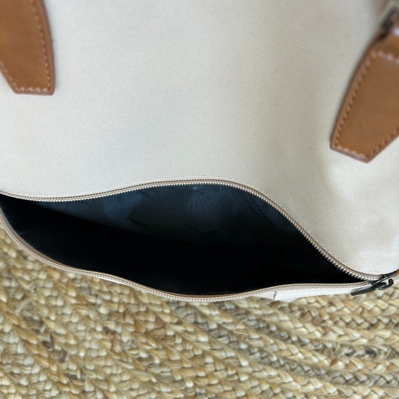 Lucky Brand Laptop Backback‎ Tan Beige Zipper Luggage Strap - Picture 7 of 7